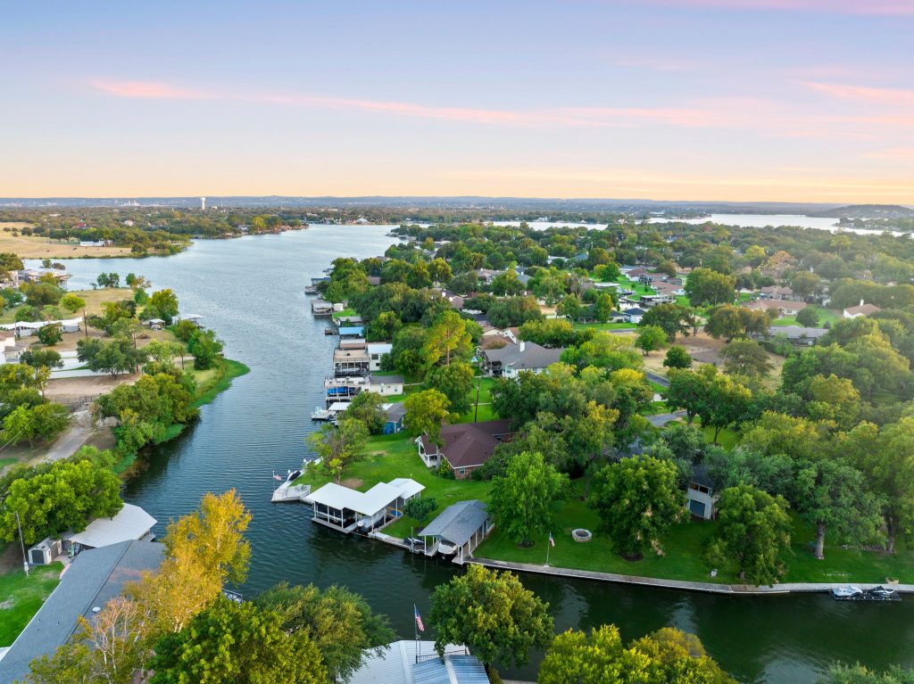 Lake LBJ Real Estate Lake LBJ Real Estate, Waterfront Homes on Lake