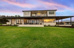 Contemporary Lake LBJ Estate on 1.3 Acres